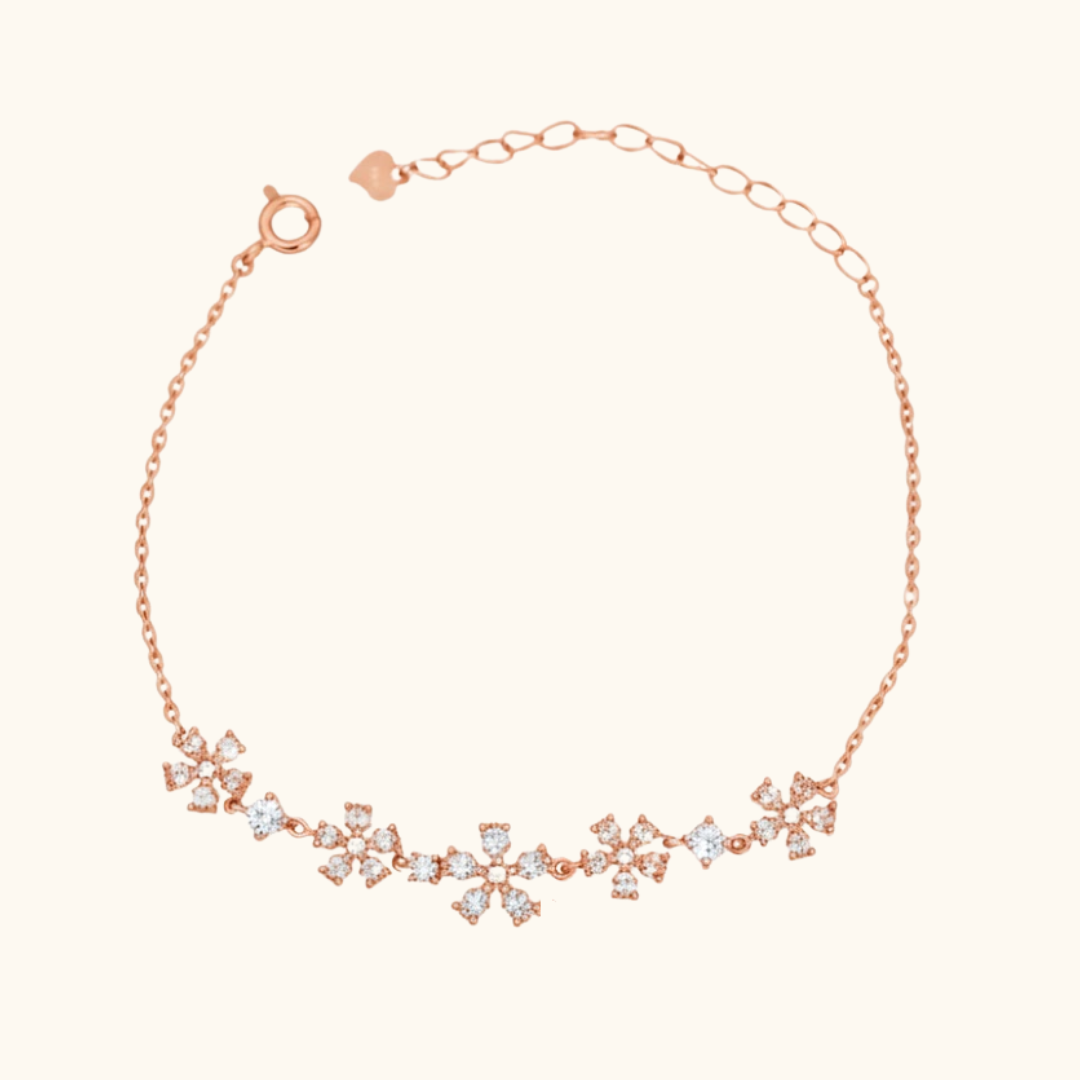 Pretty Snowflake Bracelet