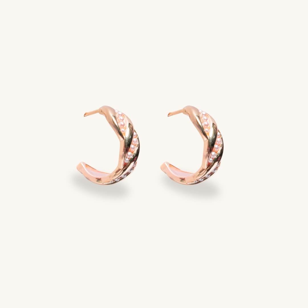 Pearl & Metal Hoop Earring