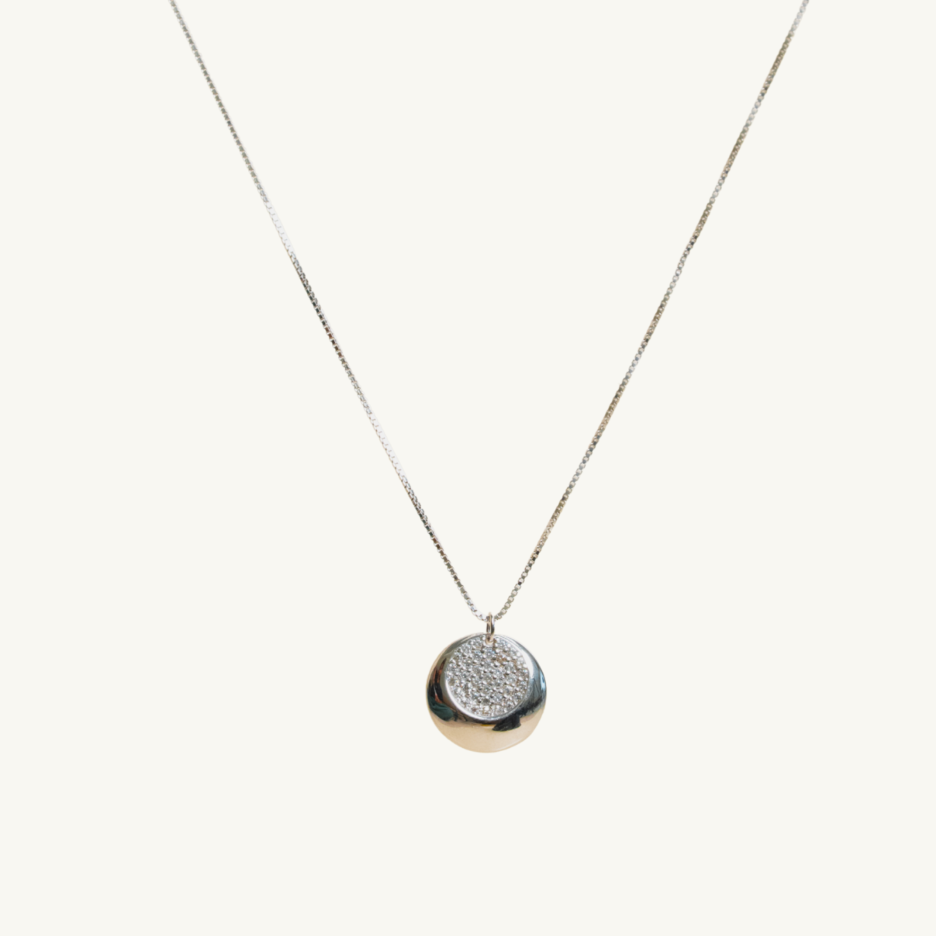 Shiny Circle Necklace
