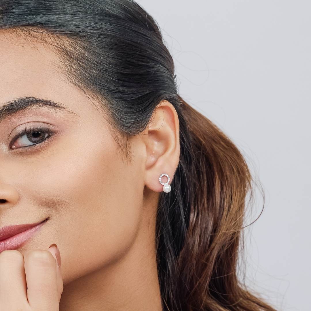 Stone Pearl Stud Earring