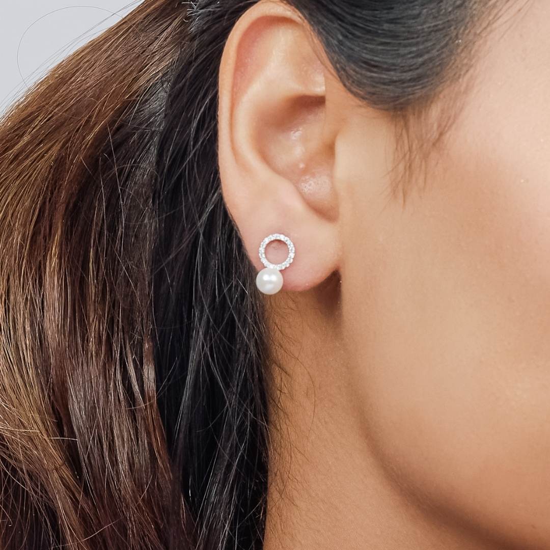 Stone Pearl Stud Earring